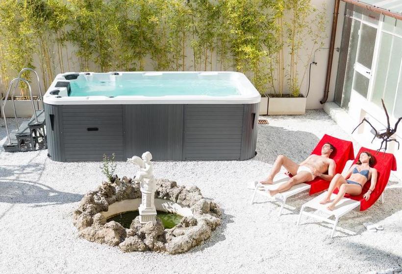 هتل Rosso Di Sera Tuscany Adults Only