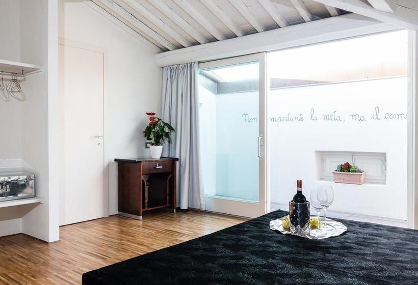 هتل Rosso Di Sera Tuscany Adults Only