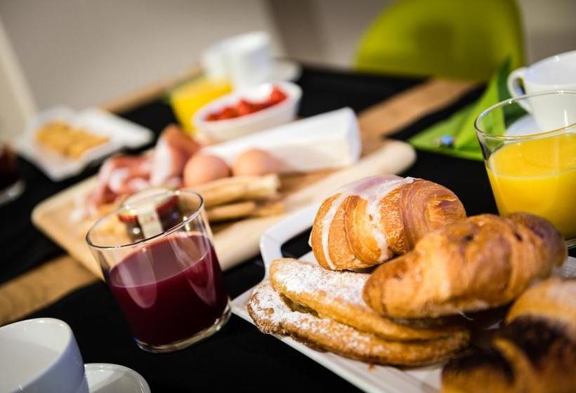 هتل Rosso Di Sera Tuscany Adults Only