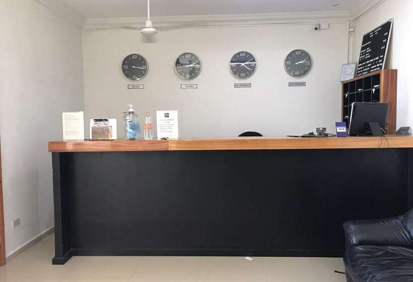 فندق Salvatierra