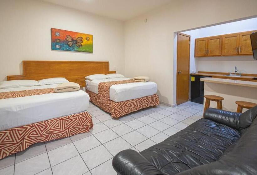 فندق Salvatierra