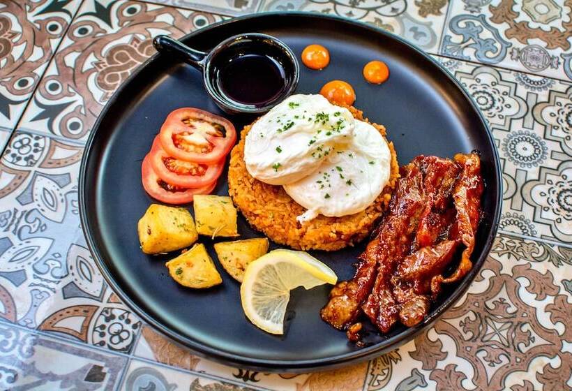 Hotel Serene La Playa Boracay