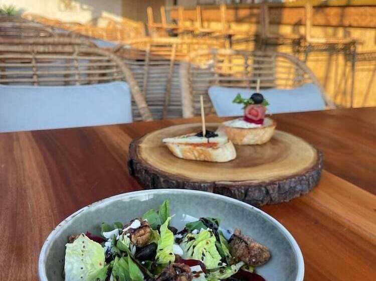 Otel Serene La Playa Boracay