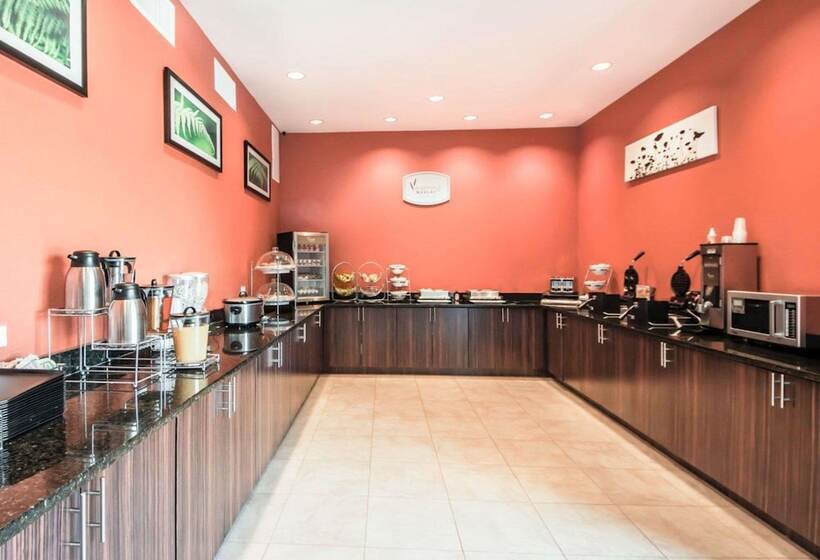 فندق Sleep Inn & Suites Hennessey North