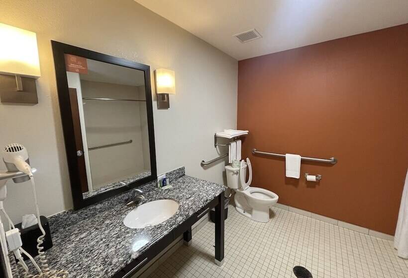 فندق Sleep Inn & Suites Hennessey North