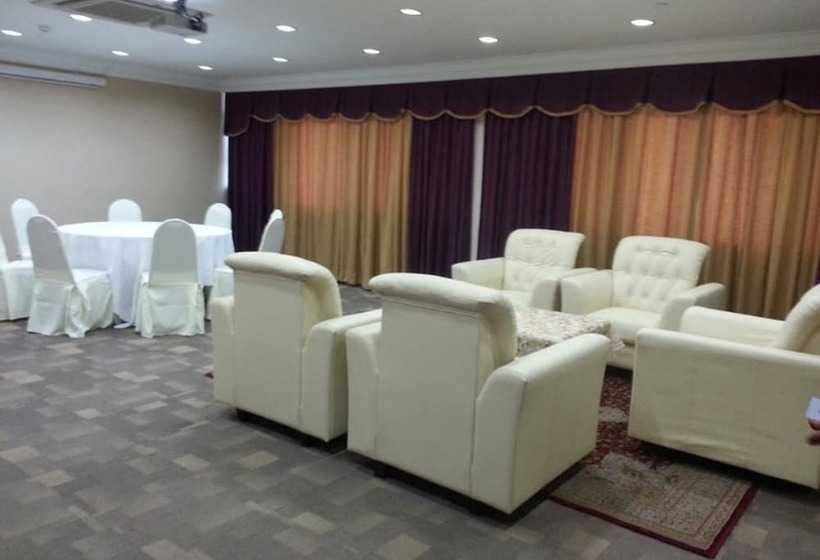 Th Hotel Kelana Jaya