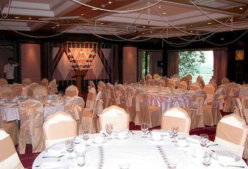 בית מלון כפרי Baiyoke Seacoast Samui