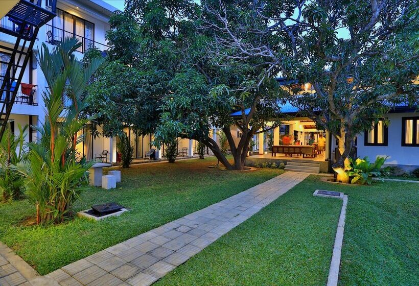 호텔 The Blue Wave