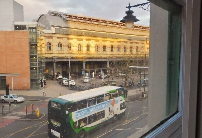 Отель The Bulls Head