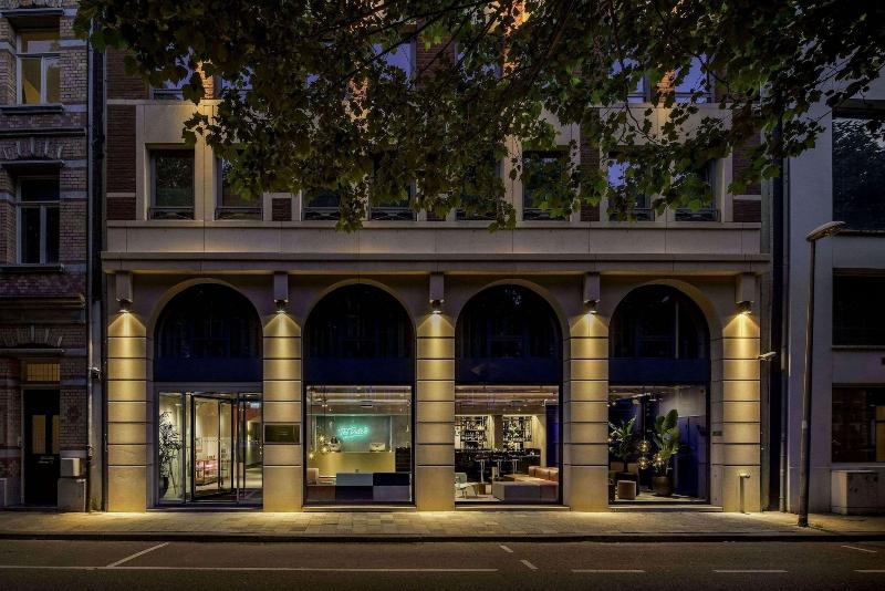 هتل The Dutch Maastricht