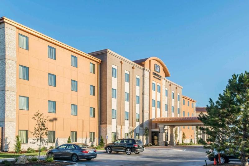 فندق The Heritage Inn & Suites, Ascend  Collection