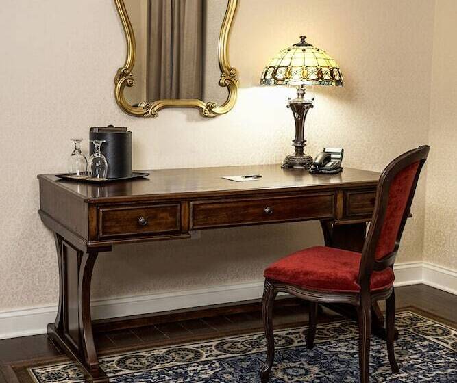 فندق The Mount Vernon Grand