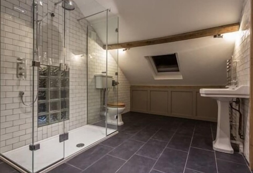 酒店 The Redan Inn