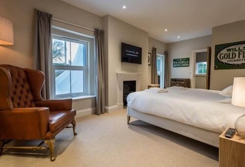 酒店 The Redan Inn