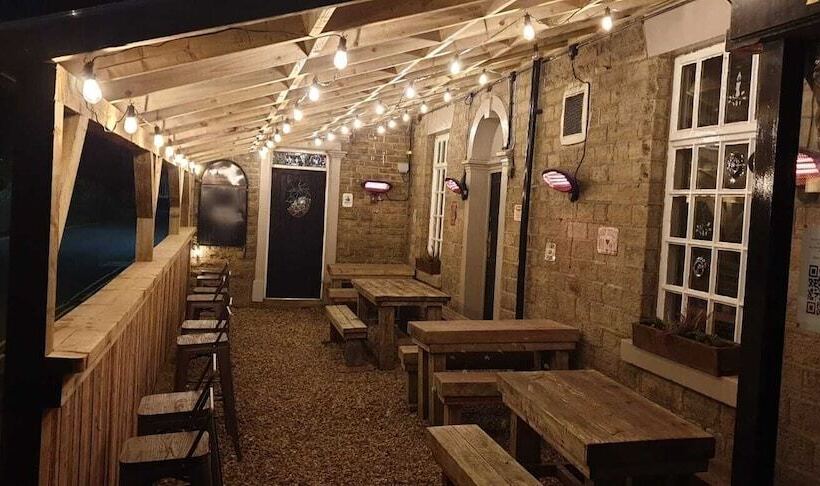 호텔 The Sycamore Inn