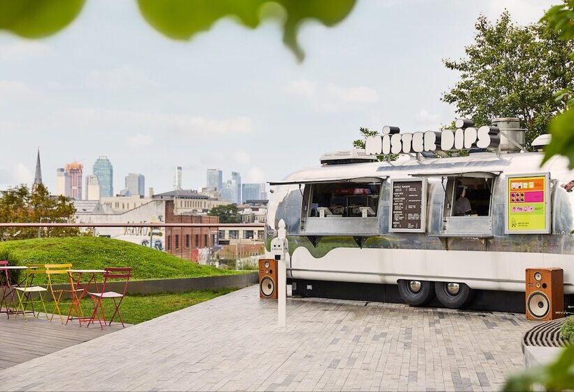 호텔 The William Vale