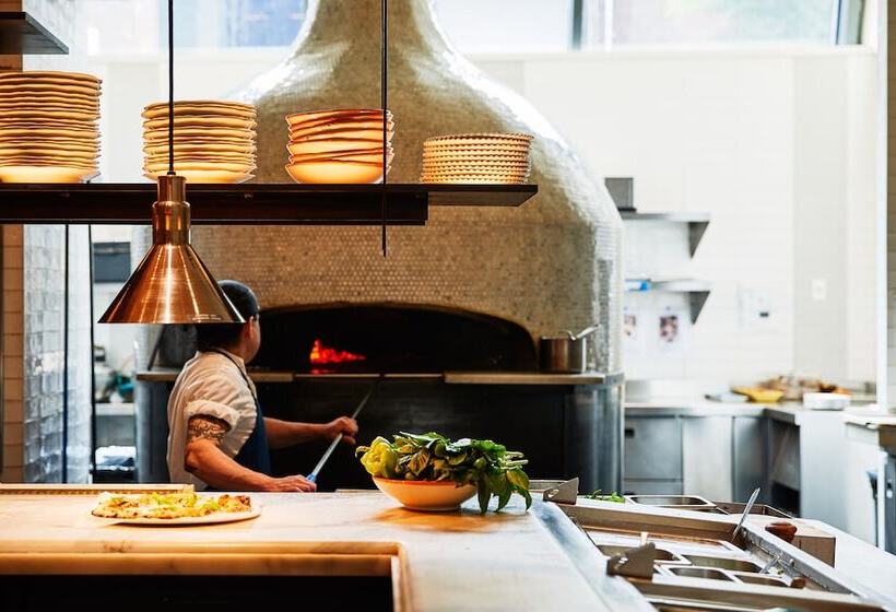 호텔 The William Vale