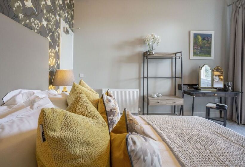 فندق The Woodside