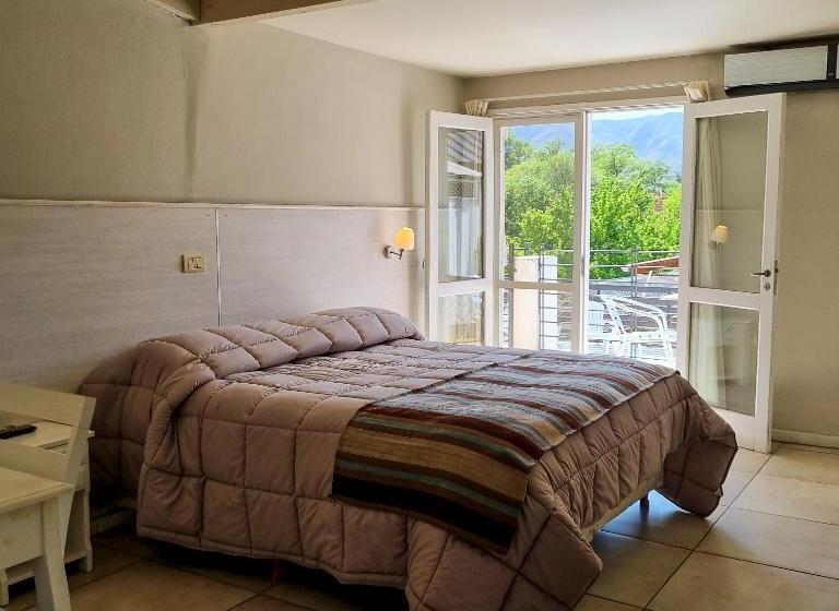 هتل Tirol D'andrea