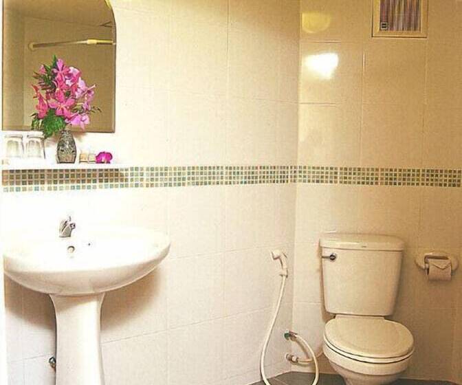 هتل Tj Guesthouse