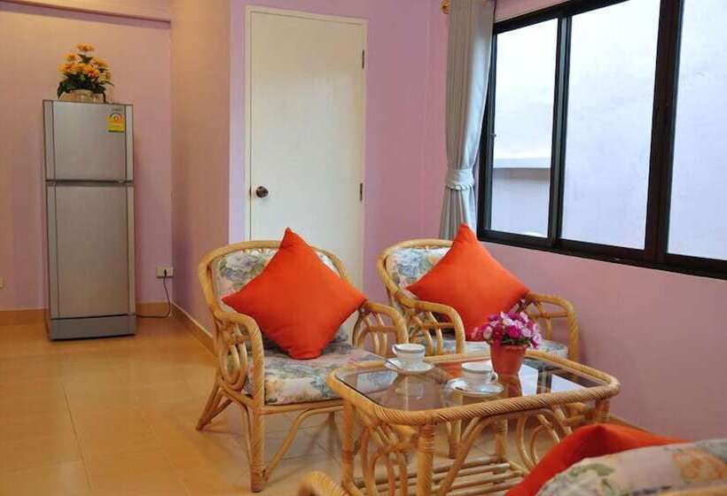 هتل Tj Guesthouse