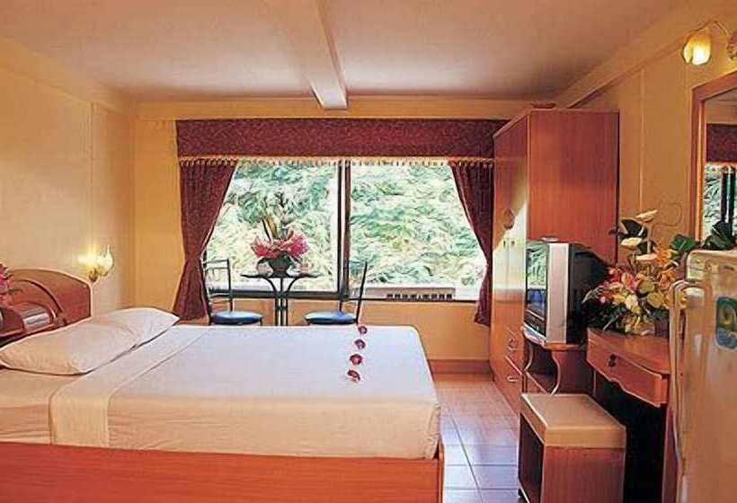 هتل Tj Guesthouse