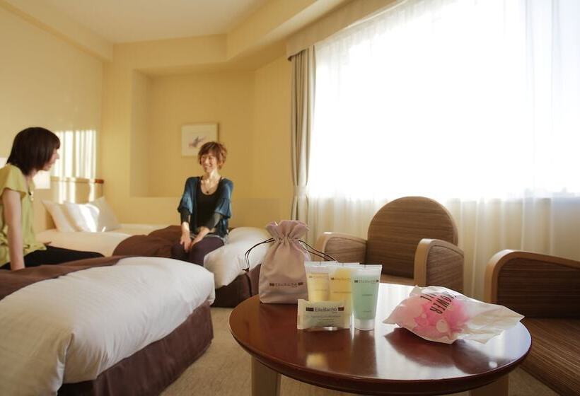 בית מלון כפרי Tokachi Gardens