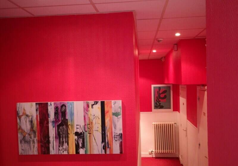 酒店 Trianon Tours