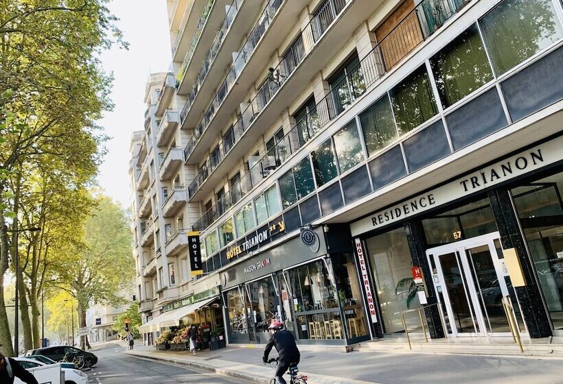 酒店 Trianon Tours