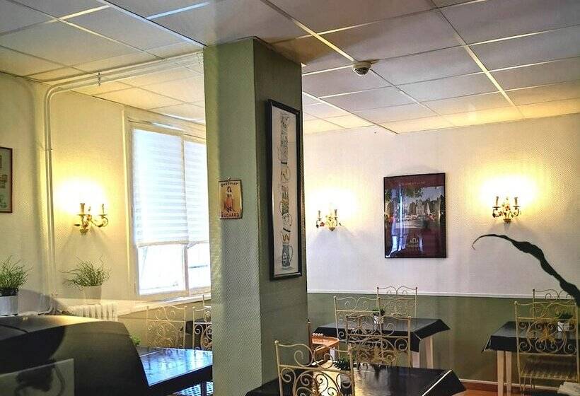 酒店 Trianon Tours