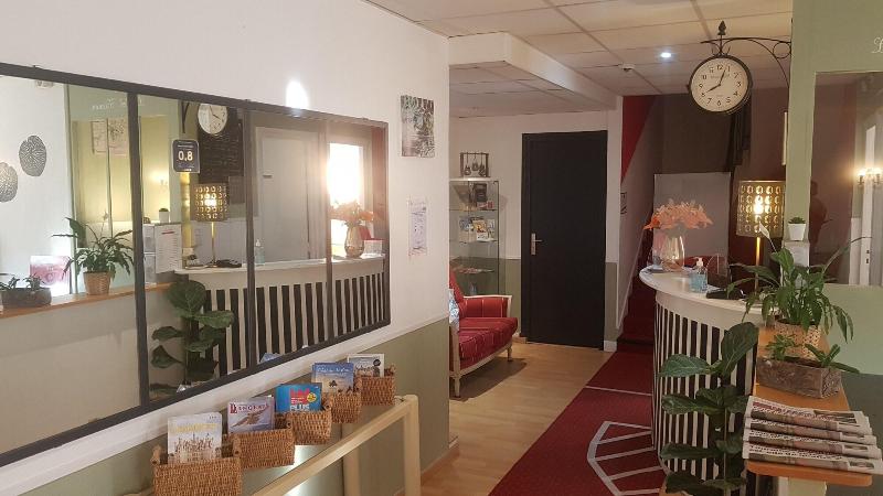 酒店 Trianon Tours