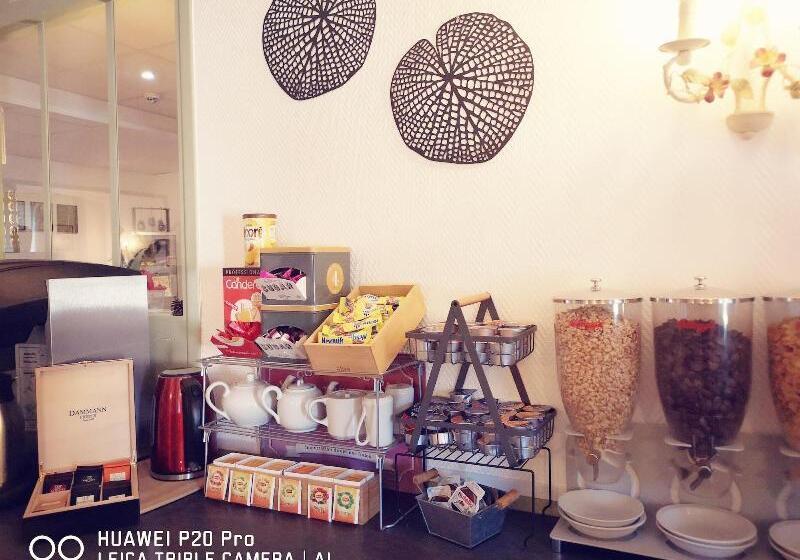 酒店 Trianon Tours