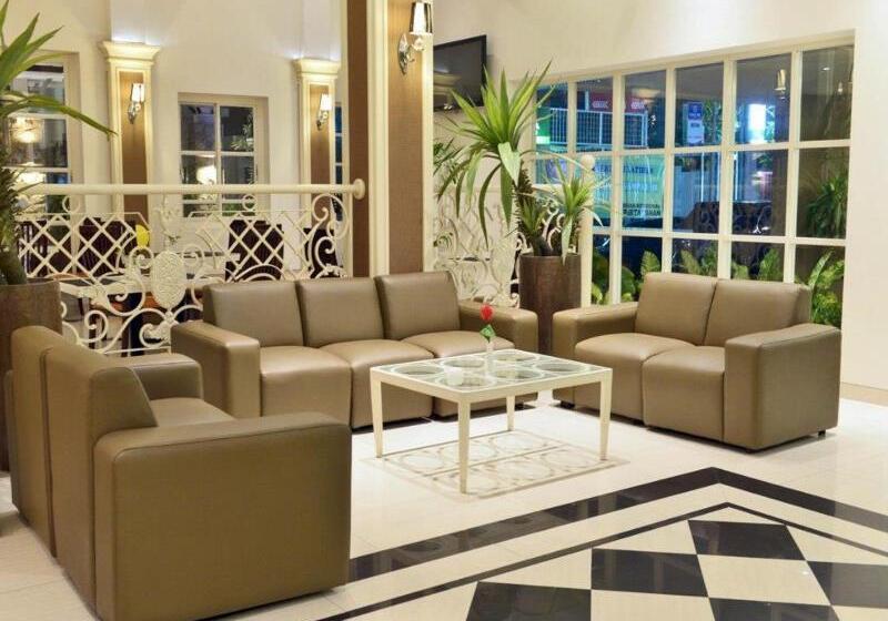 فندق Trio Indah 2