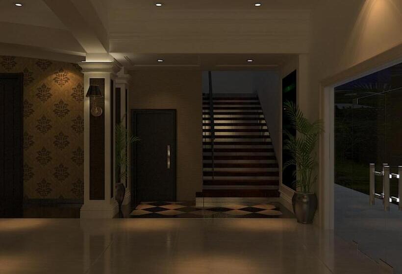 فندق Trio Indah 2