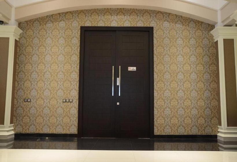 فندق Trio Indah 2