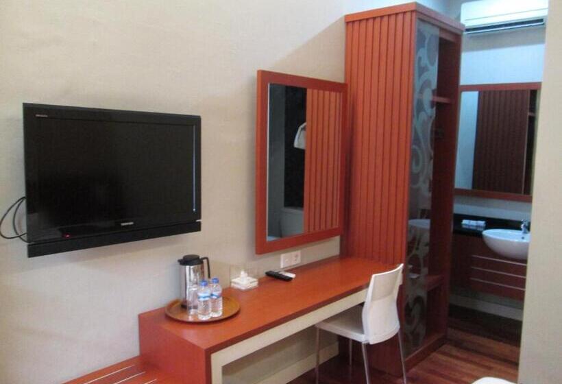 فندق Trio Indah 2