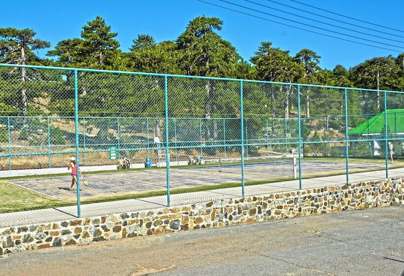 Troodos Hotel & Spa