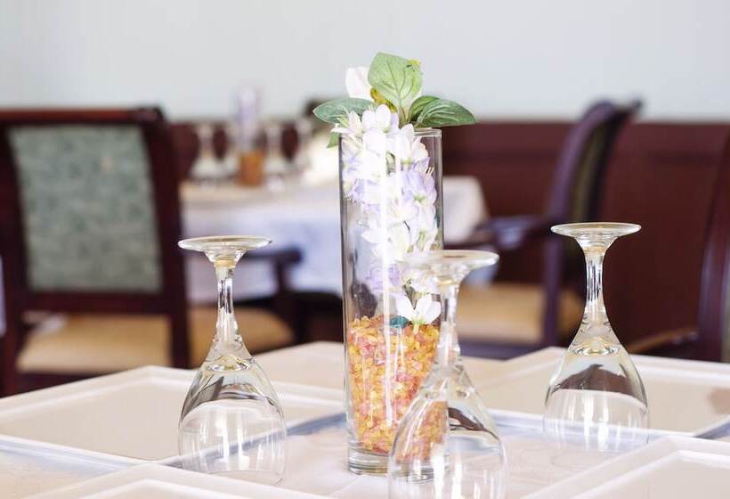 ホテル Victoriano