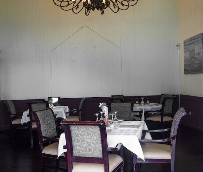 ホテル Victoriano