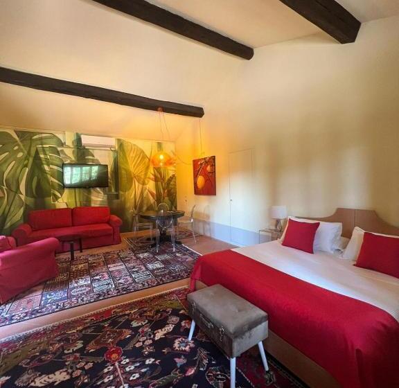 酒店 Villa Alta Residenza D Epoca Con Piscina