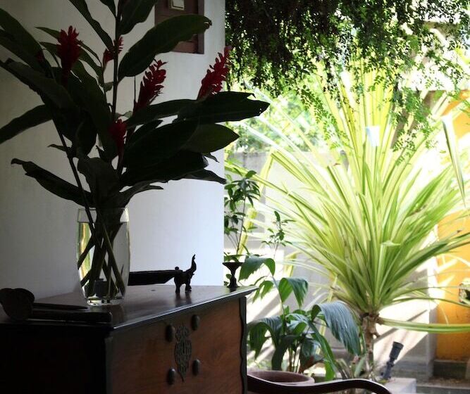 فندق Villa Kapuru