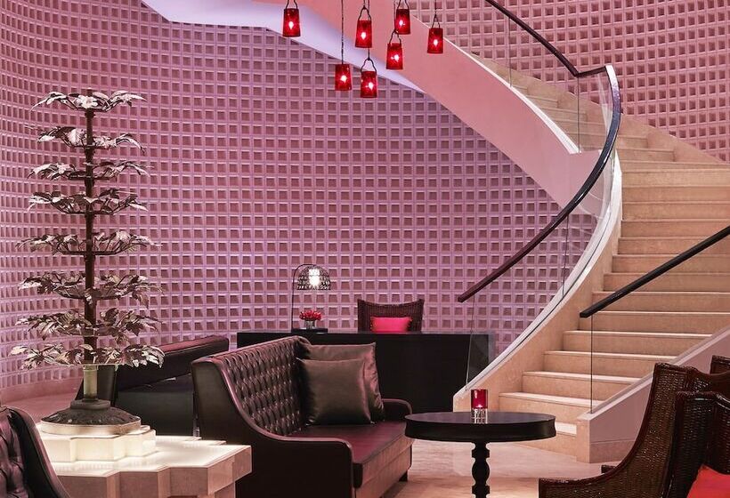 هتل Vivanta Guwahati