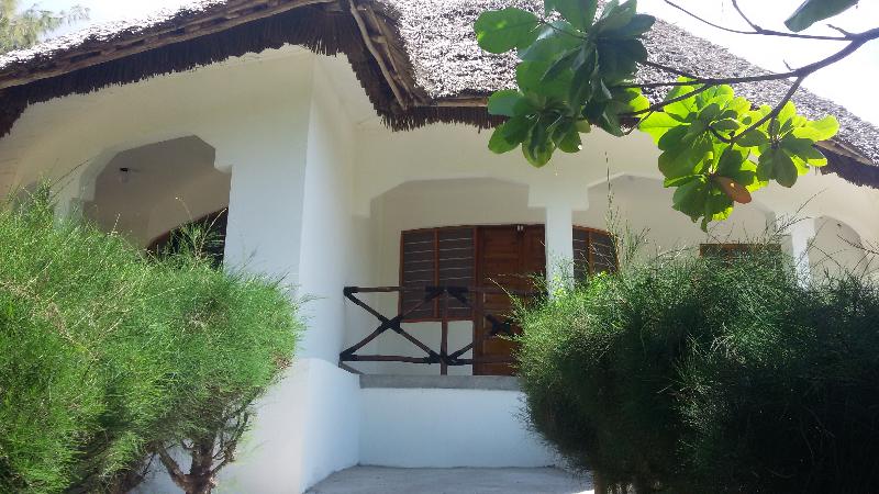 فندق White Rose Beach