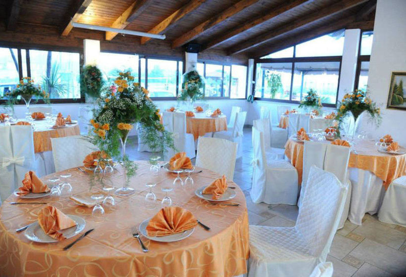 L Oasi Del Fauno Country House