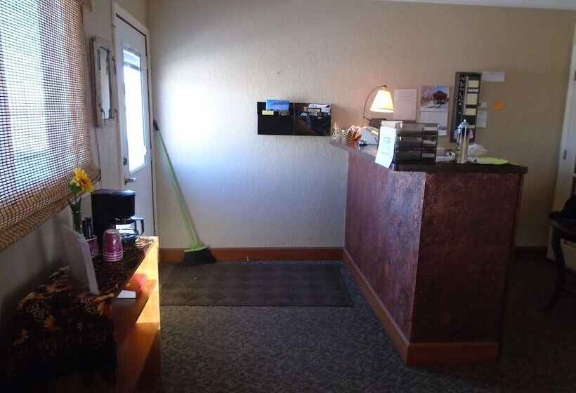 فندق على الطريق Arrowhead Inn New Salem