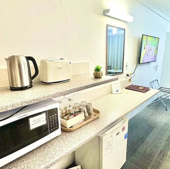 מוטל Golden Grain Motor Inn