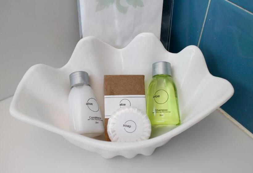 مُتل Mid City Motor Inn Queanbeyan