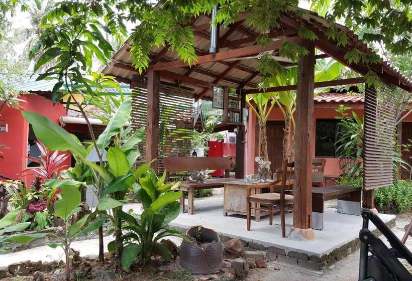 Мотель The Coconut Langkawi