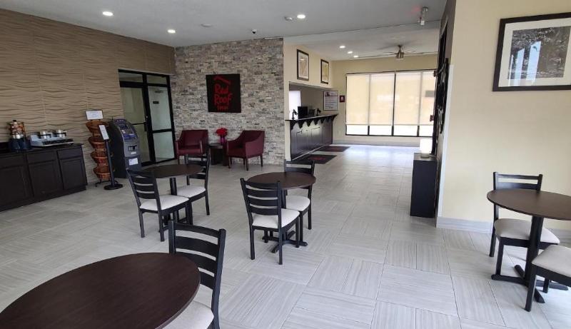 فندق على الطريق Travel Inn