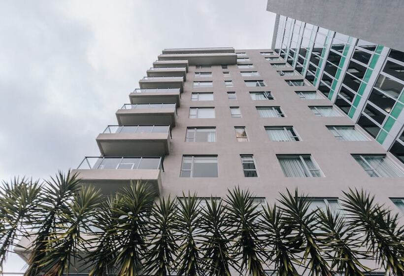 Newcastle Central Plaza Apartment Hotel Official